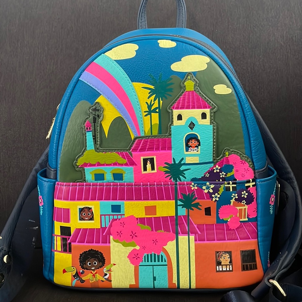 Loungefly Disney Parks Encanto backpack brand new never been used !